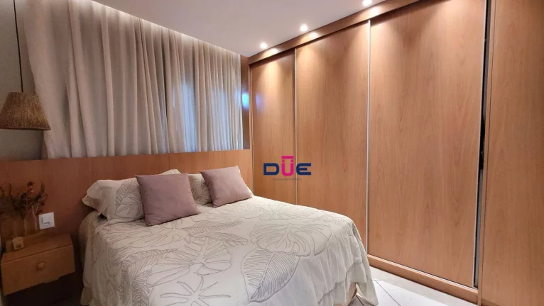 Imagem Apartamento com 2 dormitórios à venda, 74 m² por R$ 1.050.000,00 - Embaré - Santos/SP
