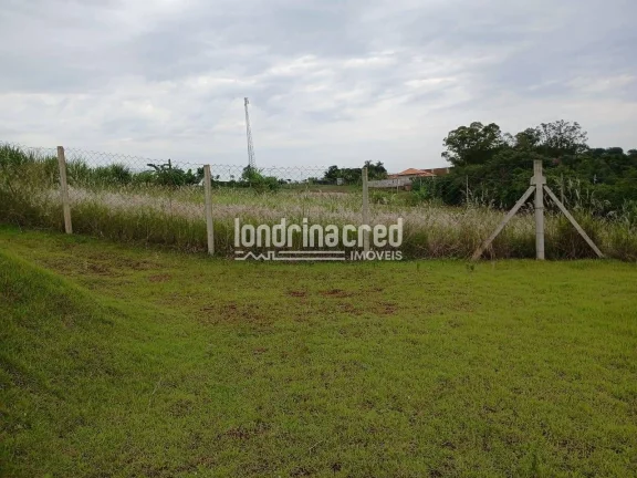 Imagem Terreno no Condomínio Água da Prata com 1.010 m² Todo Cercado, Grama Formada e Água de Poço Artesiano em Excelente Localização