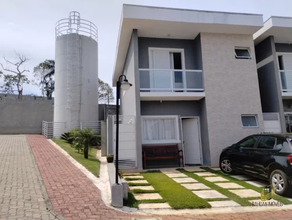 Imagem Casa em Condomínio à Venda em Cotia-SP, com 3 Quartos sendo 1 Suíte, 2 Salas, 3 Banheiros, 2 Vagas, 86m².