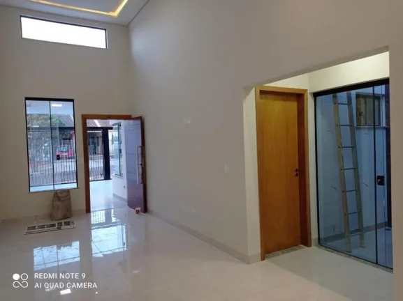 Imagem Casa para Venda em Maringá, Jardim Fregadoli, 3 dormitórios, 1 suíte, 1 banheiro