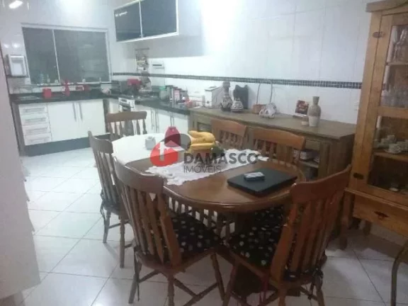 Imagem Sobrado à venda 3 Quartos, 1 Suite, 2 Vagas, 140M², Jardim Jamaica, Santo André - SP