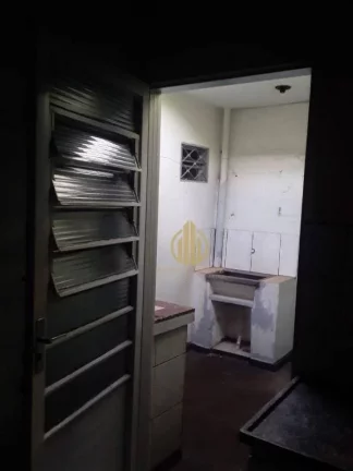 Imagem Casa com 2 dormitórios à venda, 70 m² por R$ 130.000,00 - Vila Tibério - Ribeirão Preto/SP
