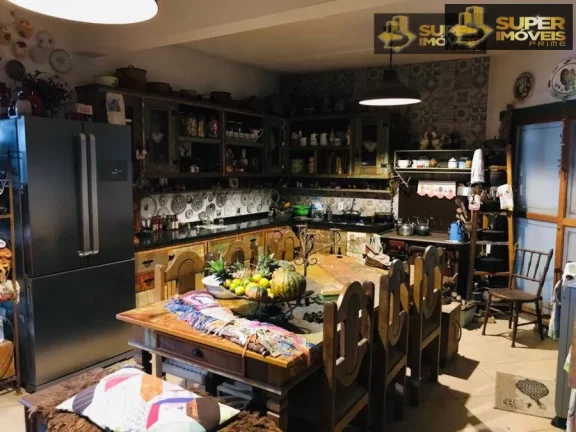 Imagem Casa Sobrado para Venda em Laranjal Pelotas-RS - 2580