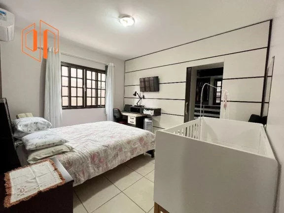 Imagem Casa para Venda em São José dos Pinhais, Cruzeiro, 2 dormitórios, 1 suíte, 3 banheiros, 2 vagas