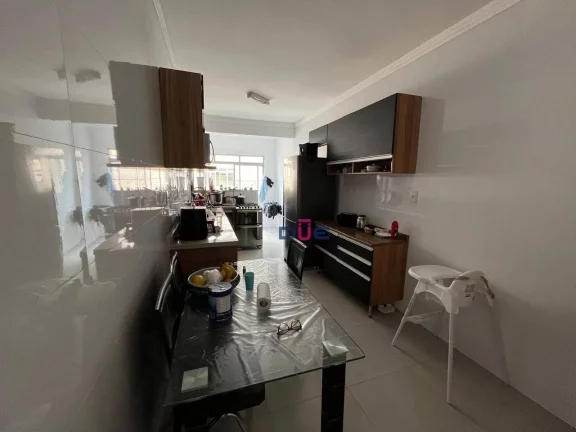 Imagem Apartamento com 3 quartos.elavador, de frente.