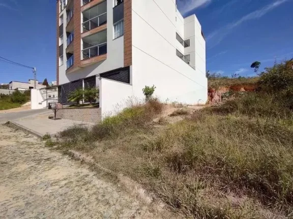 Imagem Lote à venda em Barbacena, Santa Tereza II, 450m2