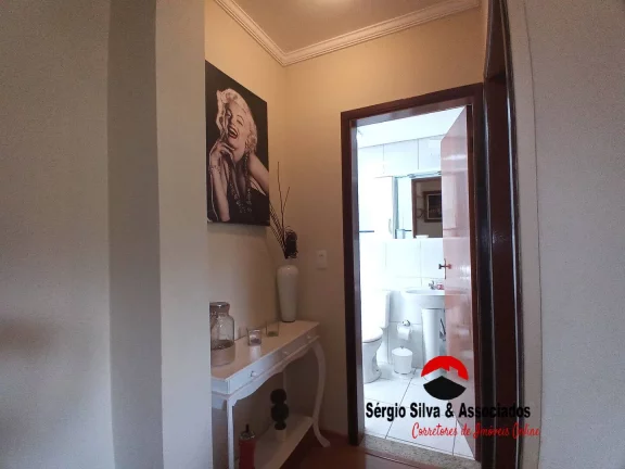 Imagem Apartamento mobiliado para venda, por R$ 380.000,00 em Campos do Jordão/SP.