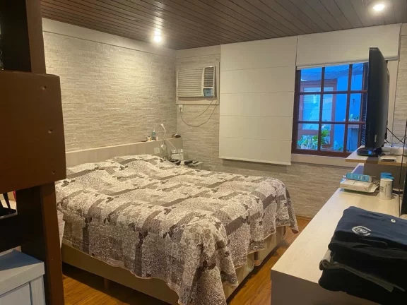 Imagem CDPCC 125 Casa 84820 - Casa à venda no bairro Chácara das Pedras - Porto Alegre/RS