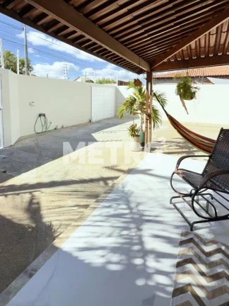 Imagem Casa à venda na Vila Eulália com 3 quartos, planejados, PETROLINA - PE