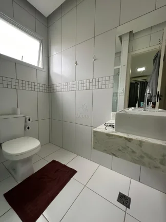 Imagem Casa de Condomínio na Enseada!