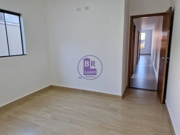 Imagem Linda casa geminada no jardim. Padovani, com excelente acabamento!