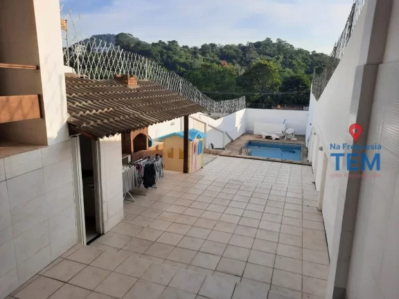 Imagem Casa triplex pertinho do Parck jacarepaguá, Rio de Janeiro-RJ