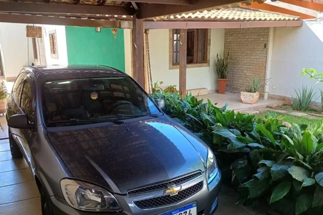 Imagem Casa com três dormitórios em itaipuaçu.