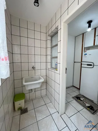 Imagem Apartamento com 2 Quartos + Dependência à Venda na Praia do Morro - Guarapari/ES