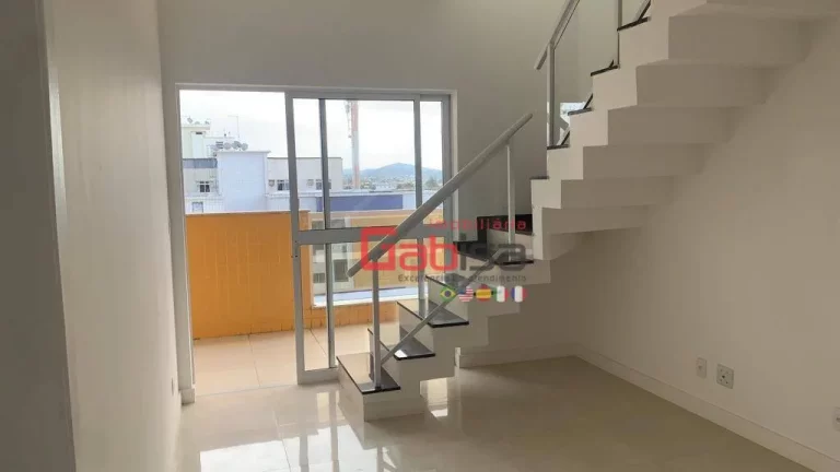 Imagem Cobertura com 2 dormitórios à venda, 150 m² por R$ 780.000,00 - Braga - Cabo Frio/RJ