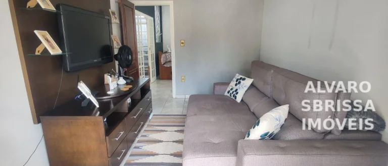 Imagem Casa na região central da cidade de Itu SP - com ponto comercial na esquina. 380m2