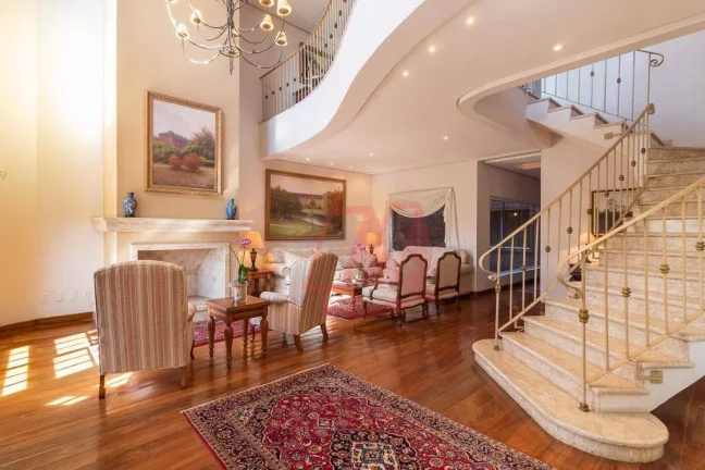 Imagem Casa 727 m² privativos,4 suites, 6 vagas e infraestrutura
