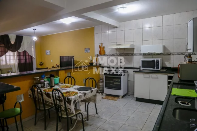 Imagem Venda em Samambaia Sul: Casa com 4 dormitórios, 1 suíte e 3 banheiros por R$ 400.000. Oportunidade imperdível!