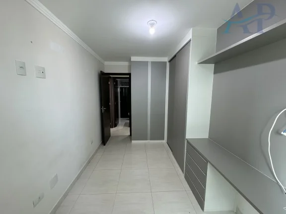 Imagem Apartamento em Praia Grande com 2 Dormitórios e 3 Vagas Privativas