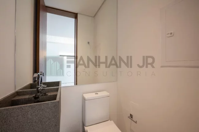 Imagem Imóvel de luxo na Vila Nova Conceição: casa de alto padrão com 3 quartos, 3 suítes e 3 vagas de garagem