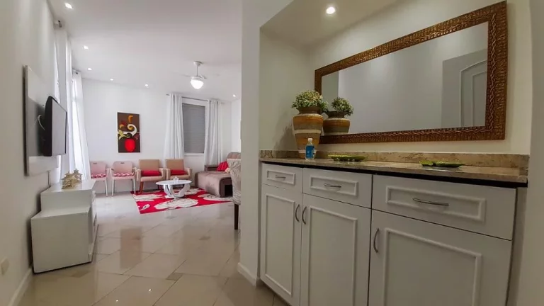 Imagem Apartamento à venda, 100 m² por R$ 700.000,00 - Pitangueiras - Guarujá/SP