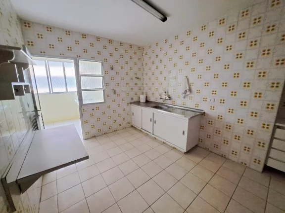 Imagem PITANGUEIRAS- CALÇADÃO COM MARAVILHOSA VISTA AO MAR , 140 M² ÚTEIS , GARAGEM NO PRÉDIO.