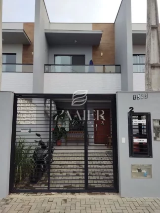 Casa Geminada com 2 quartos, Balneário Enseada - São Francisco do Sul