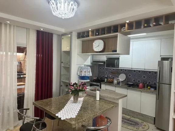 Imagem Sobrado com 2 dormitórios à venda, 80 m² por R$ 690.000,00 - Jardim Carlos Cooper - Suzano/SP