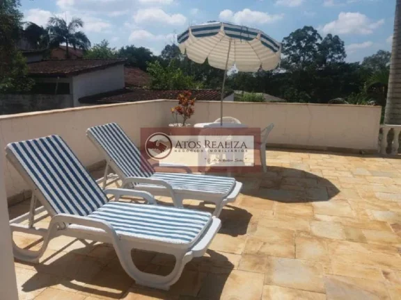 Imagem OPORTUNIDADE EXCLUSIVA. Vendo casa em condomínio fechado com uma área de 1008m² no parque do terceiro lago, SUPER residência entre 3 pavimentos com muitos detalhes, São 5 Dormitórios, sendo 2 belas Suítes, 2 salas, 2 cozinhas, salão de festas, 4 vagas de 