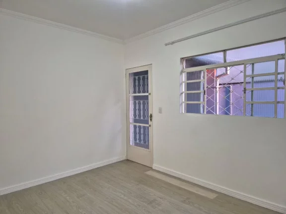 Imagem Casa com 3 dormitórios para alugar, 100 m² por R$ 2.800,00/mês - Bosque dos Eucaliptos - São José dos Campos/SP