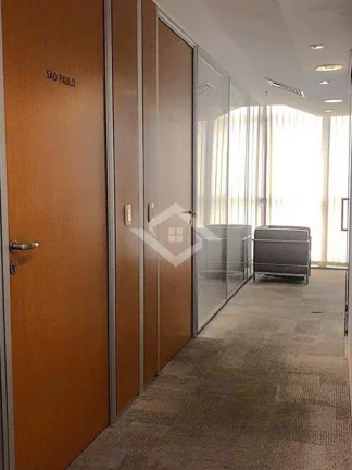 Imagem Centro Aluga-se Andar Exclusivo Mobiliado 242m2