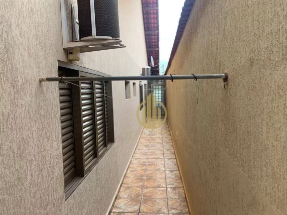 Imagem Casa com 3 dormitórios à venda, 272 m² por R$ 980.000,00 - Ribeirânia - Ribeirão Preto/SP