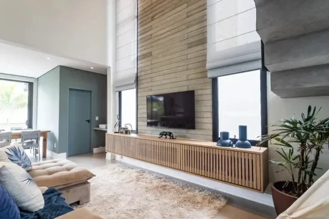 Imagem Casa em Condomínio à Venda em Ibi Aram, Itupeva-SP: 3 Quartos, 1 Suíte, 2 Salas, 2 Vagas de Garagem, 195m² de Área.