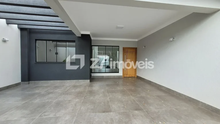 Imagem Casa em Parque Residencial Tuiuti, Maringá/PR