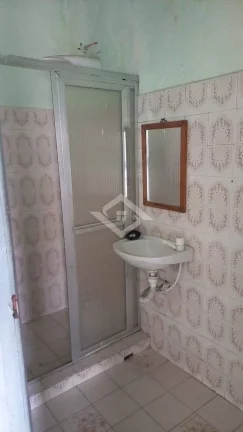 Imagem Investimento Ideal: Terreno com 3 Imóveis em Campo Grande