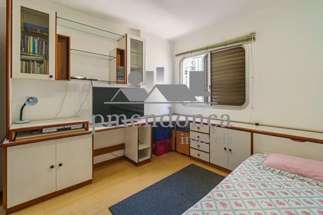 Imagem Apartamento em Perdizes com 127m², 3 quartos (1 suíte) e 2 vagas fixas.
