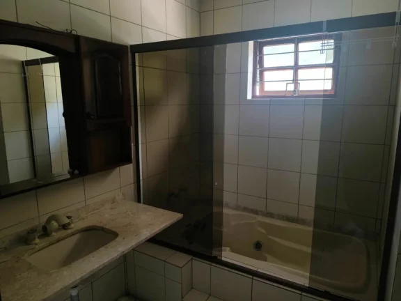 Imagem Casa para venda no bairro Azenha em Porto Alegre