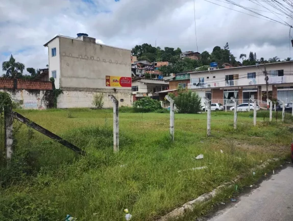 Imagem Terreno com 600m² bem localizado no Bairro Monte Alegre – Camboriú/SC