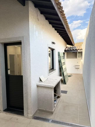 Imagem Casa à venda ou para alugar com 3 quartos, sendo 1 suíte, no condomínio Marchant Buarque, Atibaia - SP