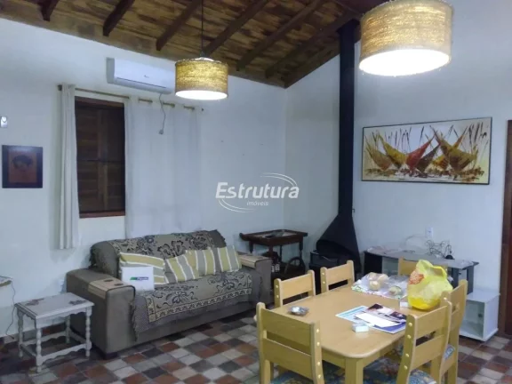 Imagem Casa com piscina em Itaara próxima ao Parque Pinhal