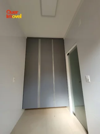 Imagem Oportunidade única: Casa em condomínio de 3 quartos com 156m² no bairro Alto do Vale, Cravinhos-SP! Venda ou locação.