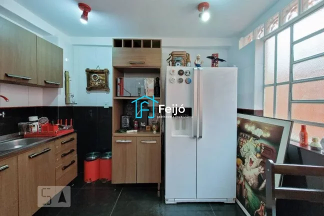 Imagem Casa 3 dormitórios no Bairro Teresópolis