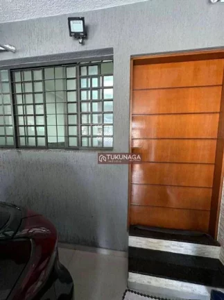 Imagem Casa com 3 dormitórios à venda, 130 m² por R$ 650.000,00 - Vila Galvão - Guarulhos/SP