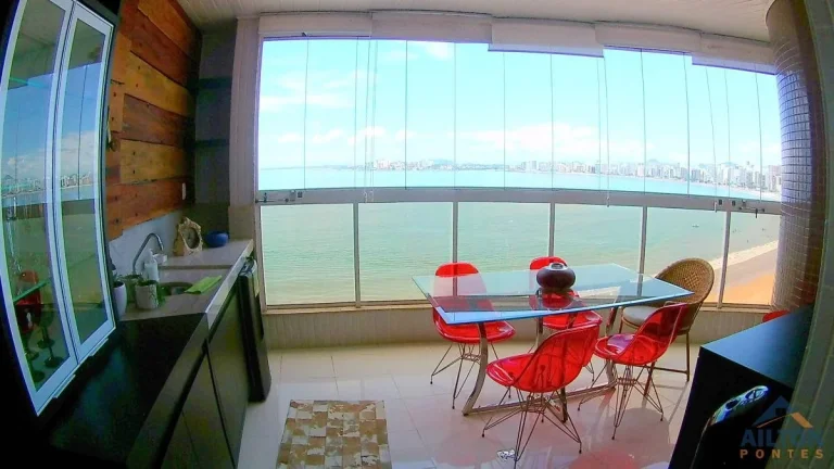 Imagem Apartamento Frente p/ Mar com 4 Suítes à Venda na Praia do Morro - Guarapari/ES