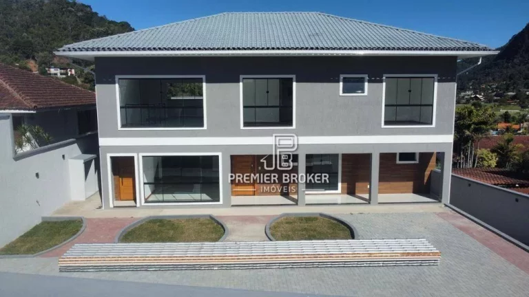 Imagem Casa à venda, 143 m² por R$ 900.000,00 - Alto - Teresópolis/RJ