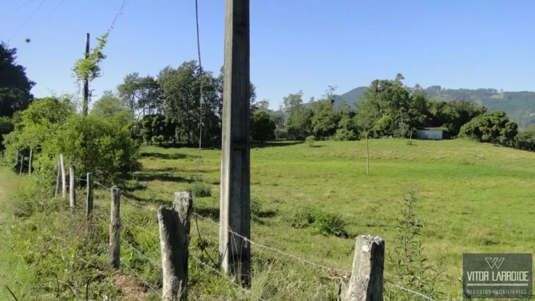 Imagem Terreno de 10,4 Hectares à Venda no Bairro Bom Pastor