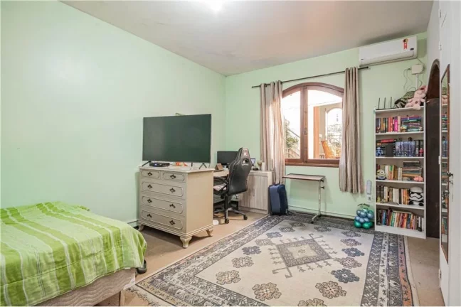 Imagem Casa à venda em Porto Alegre, Petrópolis, com 5 quartos, 400m2