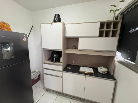 Imagem Excelente apartamento de 2 quartos com dependência aconchegante e bem localizado para chamar de seu? Então não perca essa oportunidade!