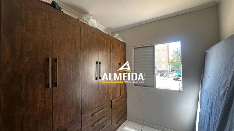 Imagem Apartamento com 2 dormitórios à venda, 49 m² por R$ 215.000 - Jardim do Horto - Rio Claro/SP