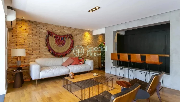 Imagem Lindo Apartamento com 191m² no Alto da Lapa. Ensolarado, com ares de casa! Todo reformado, varanda ...